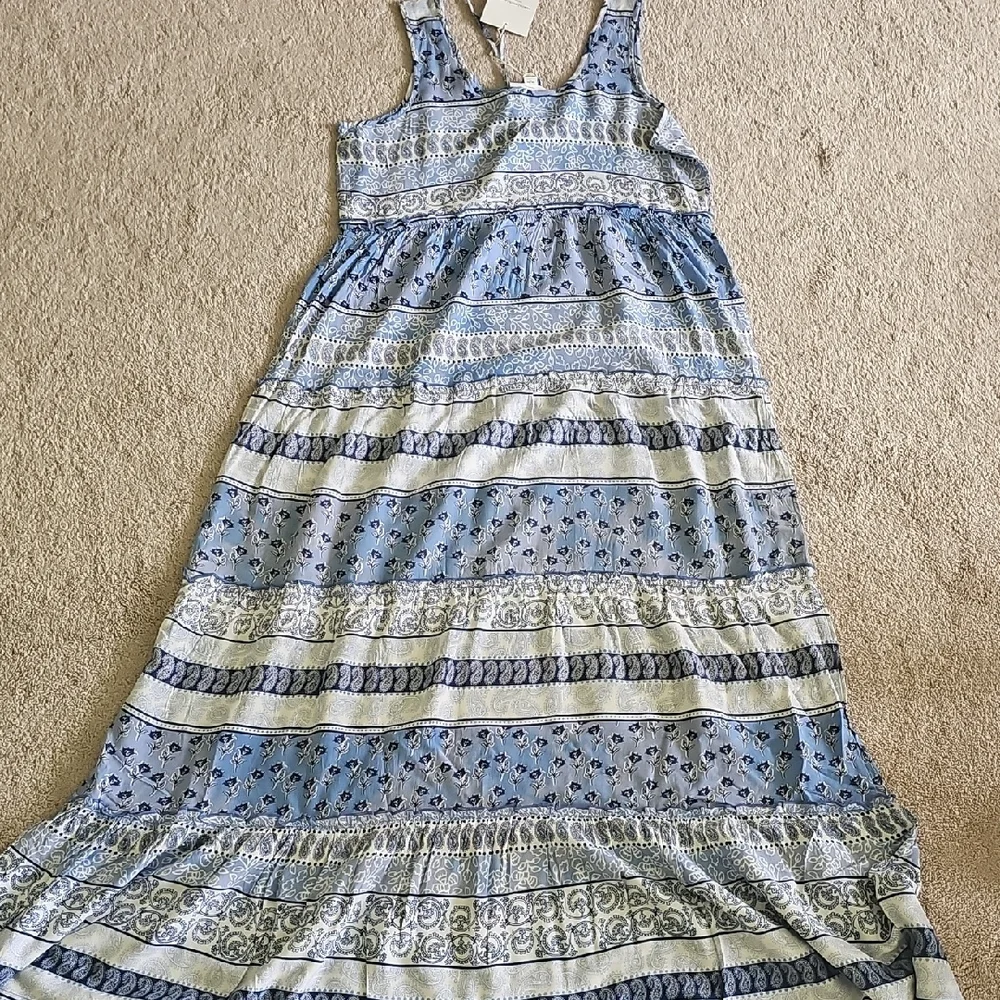 Beachlunchlounge Blue and White Patterned Maxi Dress - Picture 5 of 9